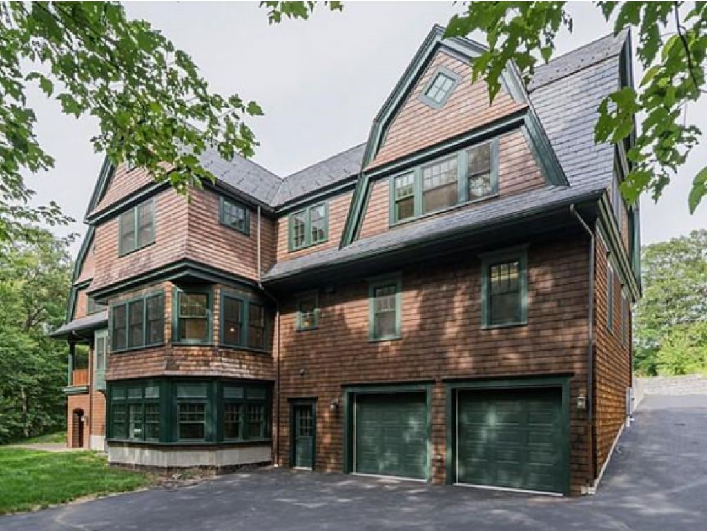 86 Country Club Road Dedham, MA 02026 - Photo 4 of 29 Gallery Image 4