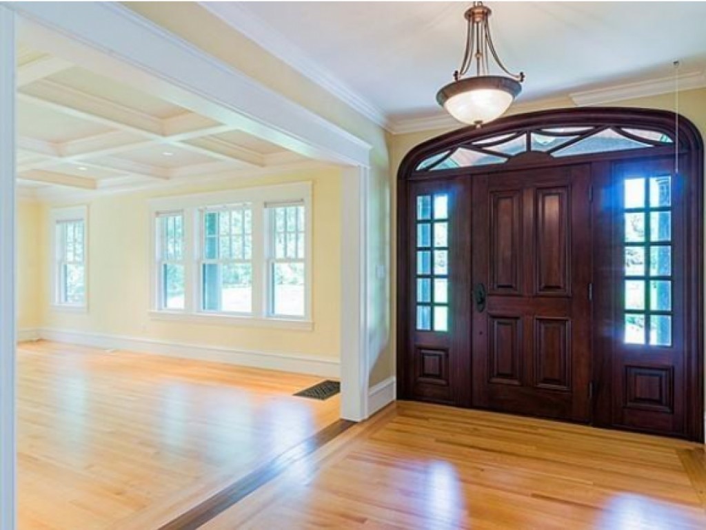 86 Country Club Road Dedham, MA 02026 - Photo 5 of 29 Gallery Image 5