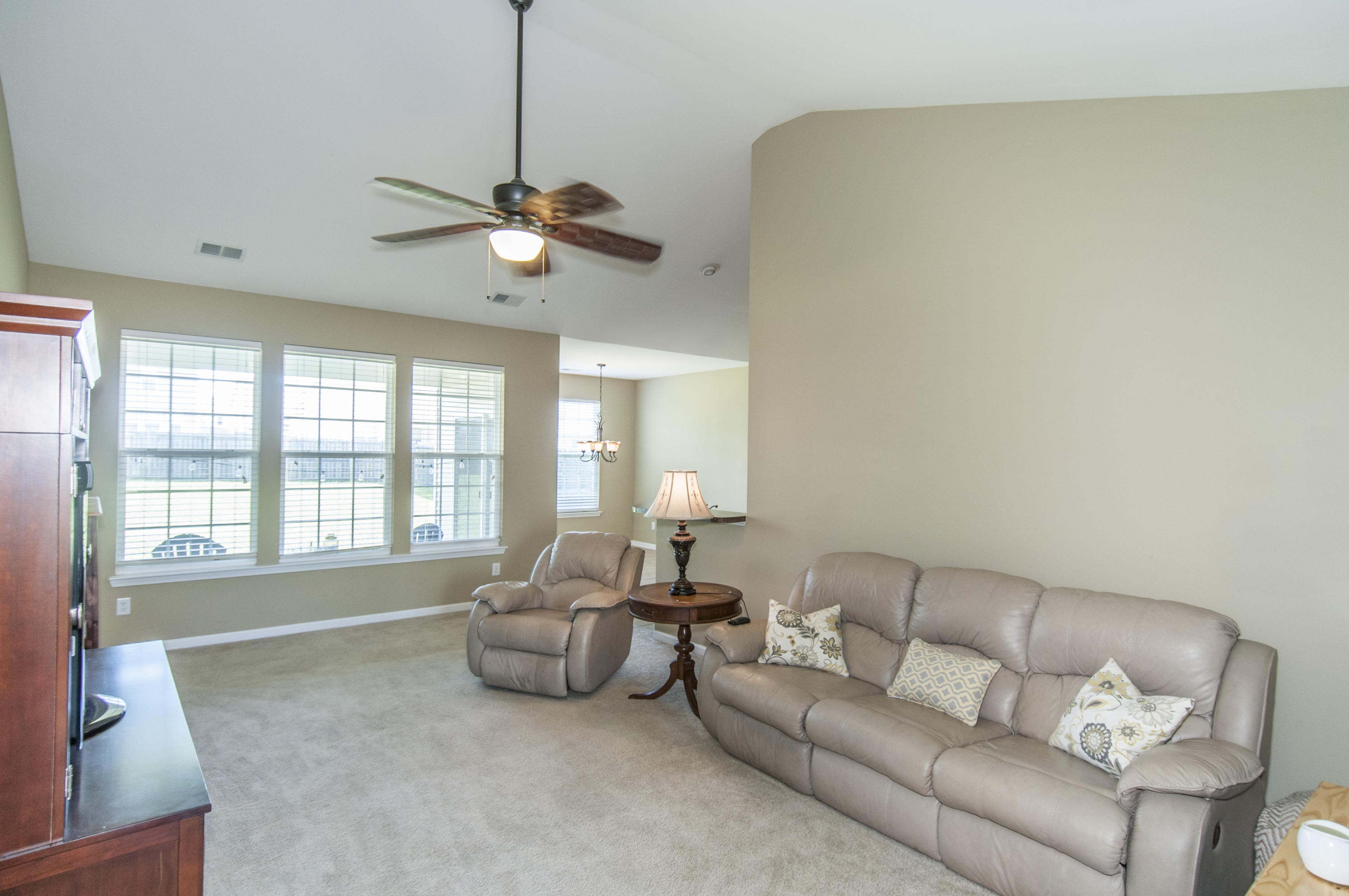 7660 Eagle Lake Road North Charleston, SC 29418 - Photo 11 of 29 _DSC4952