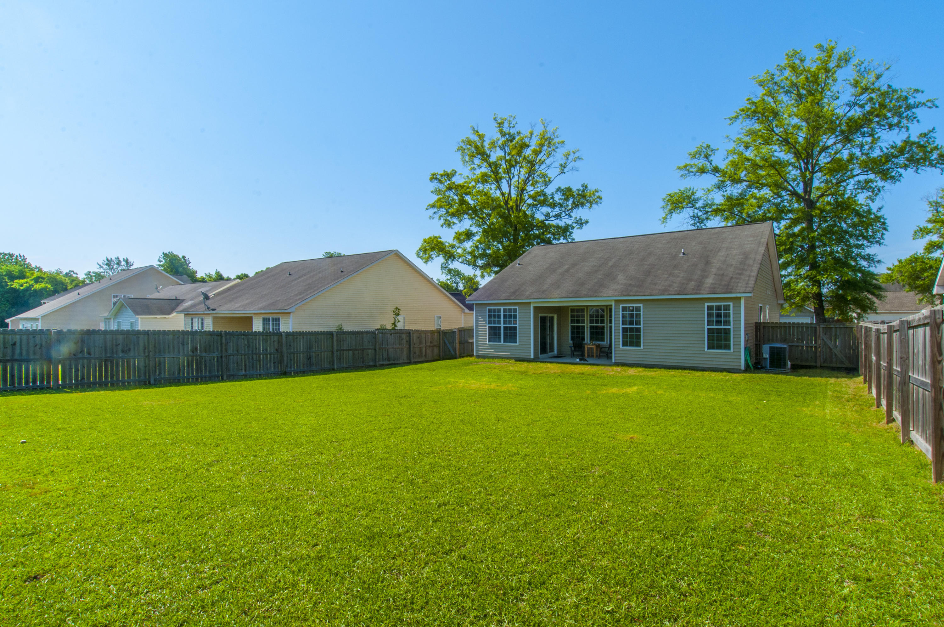 7660 Eagle Lake Road North Charleston, SC 29418 - Photo 27 of 29 _DSC4975