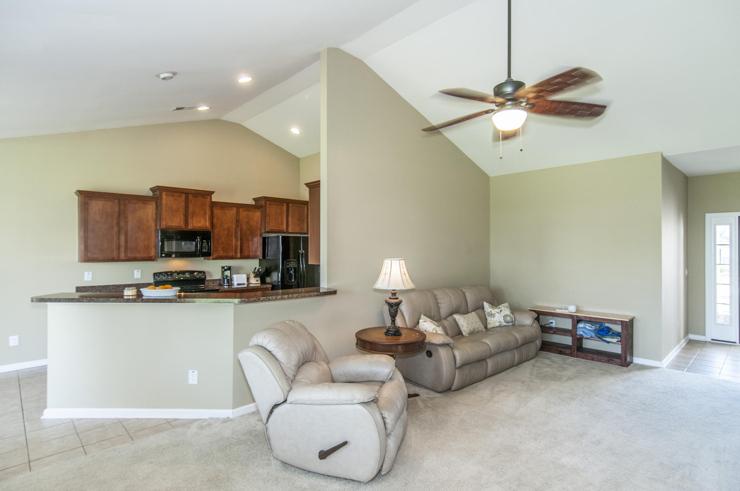 7660 Eagle Lake Road North Charleston, SC 29418 - Photo 8 of 29 _DSC4955