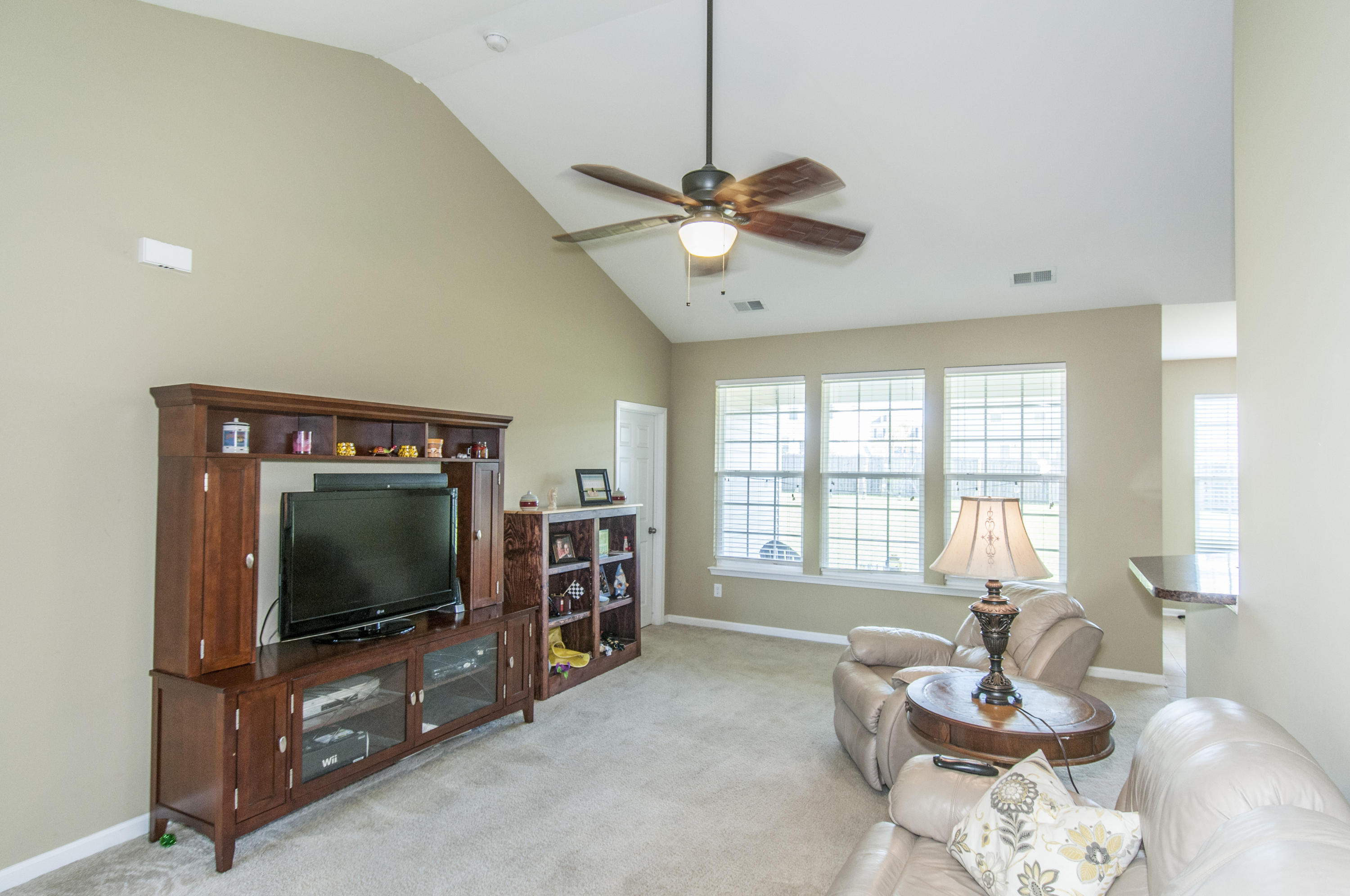 7660 Eagle Lake Road North Charleston, SC 29418 - Photo 9 of 29 _DSC4949