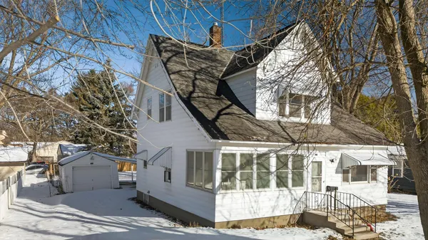 $239,000 | 815 2nd Avenue Southwest, Pine City, MN 55063