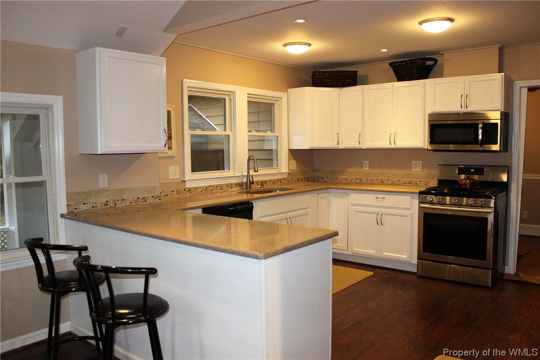 6663 Williams Landing Road Hayes, VA 23072 - Photo 7 of 26 Gallery Image 7