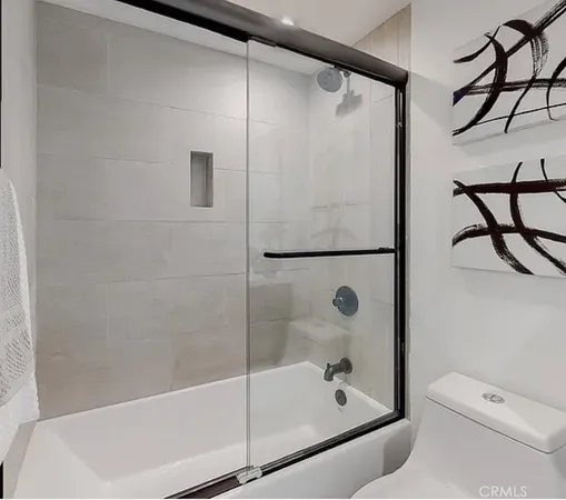 $4,250 | 6344 Camellia Avenue, Unit 6346, North Hollywood, CA 91606