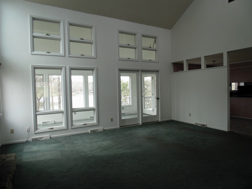 313 Round Ridge Road Spartanburg, SC 29302 - Photo 7 of 36 Gallery Image 7