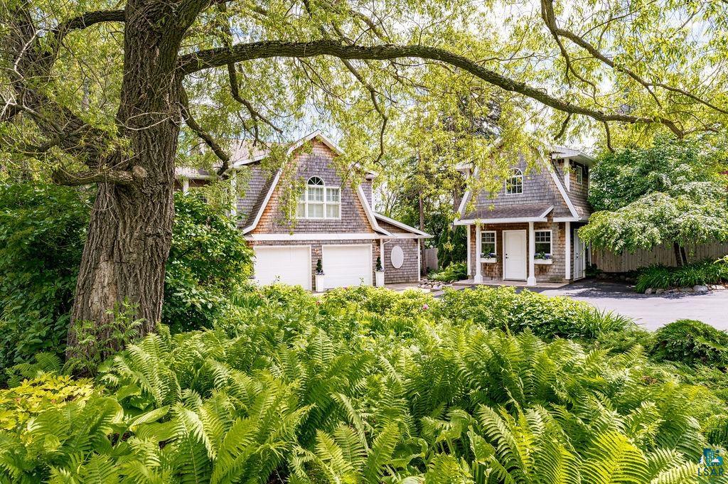 4530 London Road Duluth, MN 55804 - Photo 5 of 53 Gallery Image 5