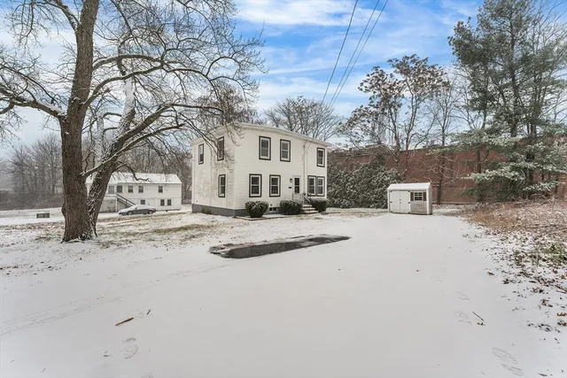 $599,000 | 53 Woodbine Street, Chelmsford, MA 01824