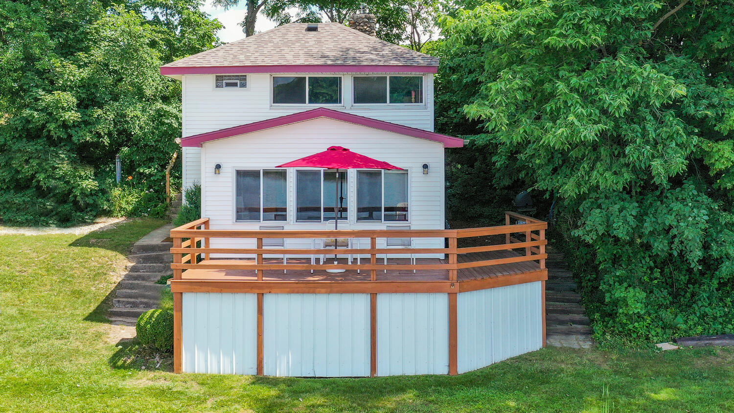 68358 Dailey Rd Edwardsburg MI