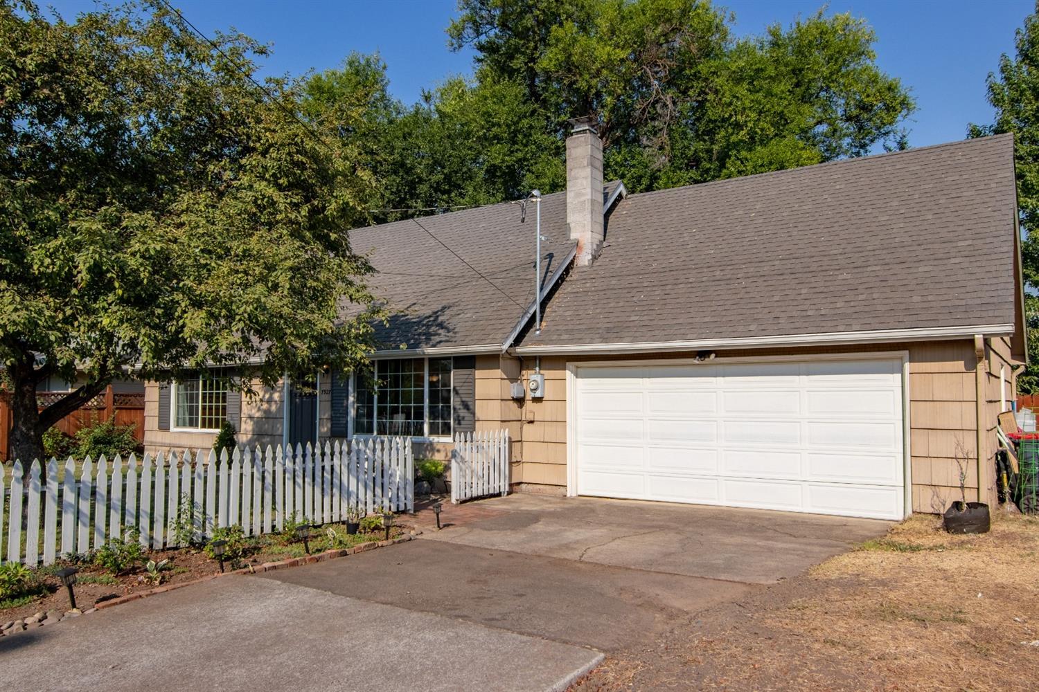 7927 Division Road White City, OR 97503 - Photo 2 of 21 Additional Photo
