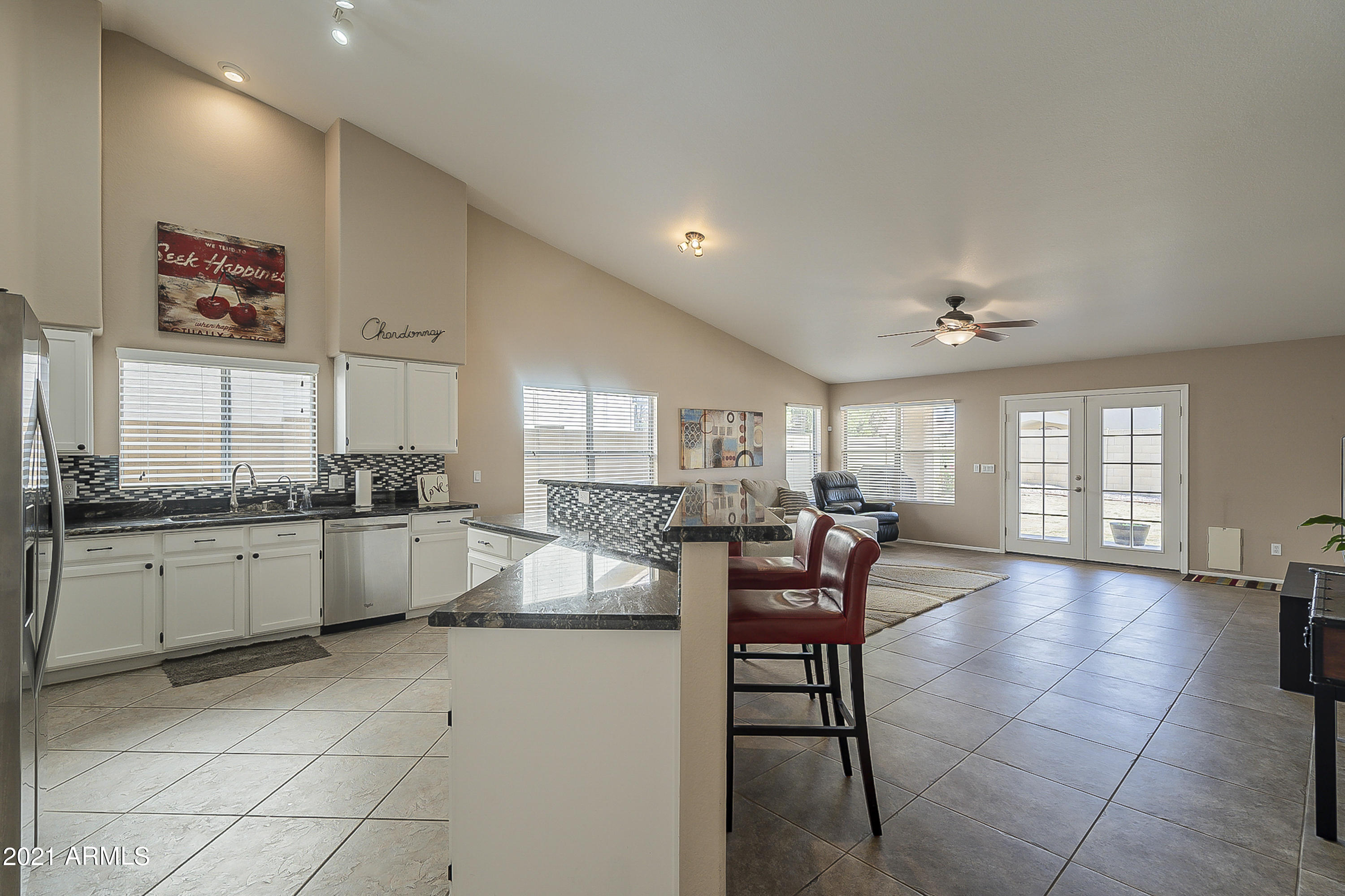 4519 East Danbury Road Phoenix, AZ 85032 - Photo 7 of 37 Kitchen/Family Room