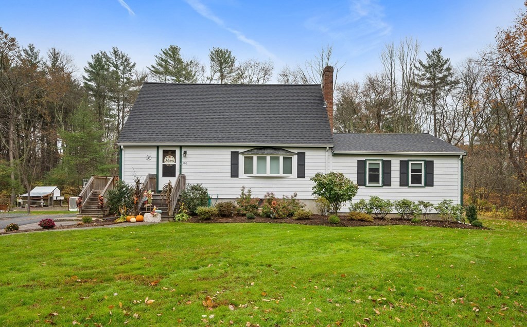 370 Bay Road Easton, MA 02356 - Photo 1 of 38 Gallery Image 1