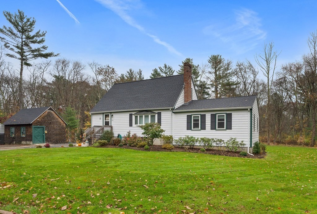 370 Bay Road Easton, MA 02356 - Photo 2 of 38 Gallery Image 2