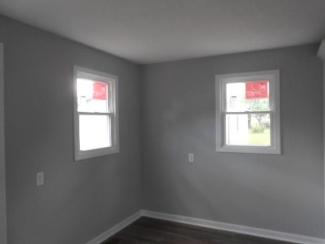587 Collier Street Columbus, IN 47201 - Photo 4 of 23 Gallery Image 4