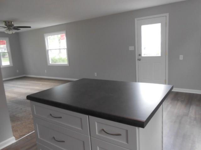 587 Collier Street Columbus, IN 47201 - Photo 8 of 23 Gallery Image 8