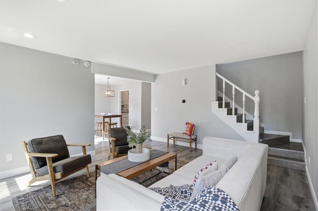 9985 Edelweiss Circle Merriam, KS 66203 - Photo 11 of 29