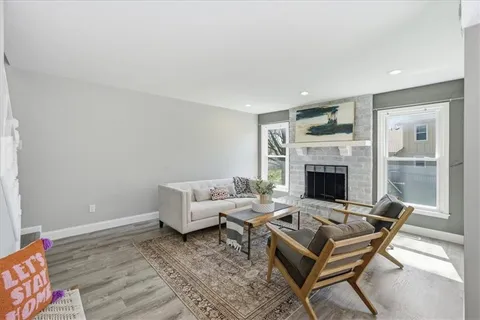 $309,500 | 9985 Edelweiss Circle, Merriam, KS 66203