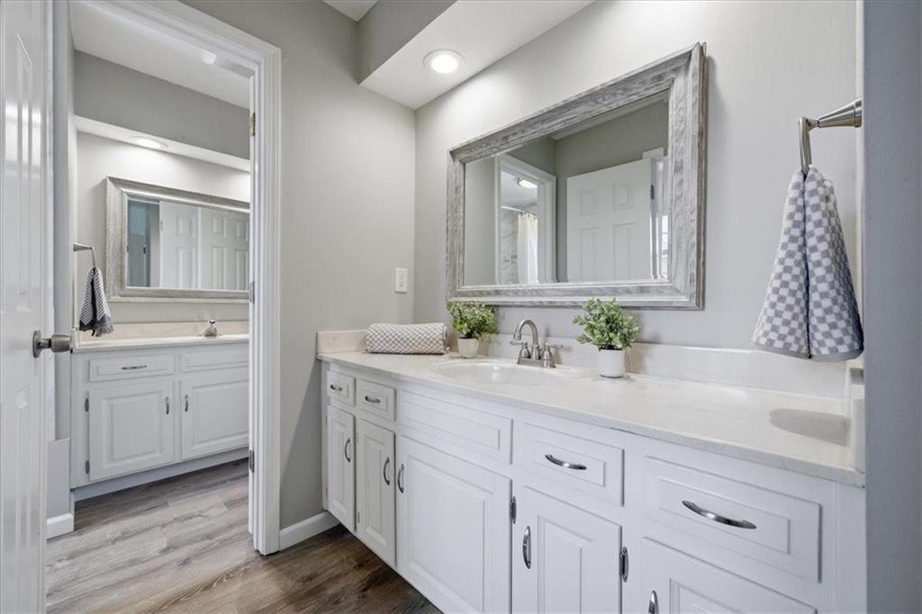 9985 Edelweiss Circle Merriam, KS 66203 - Photo 19 of 29