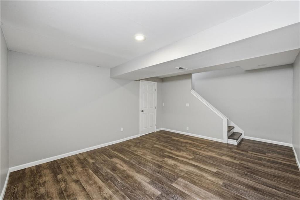 9985 Edelweiss Circle Merriam, KS 66203 - Photo 23 of 29