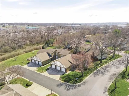 $309,500 | 9985 Edelweiss Circle, Merriam, KS 66203