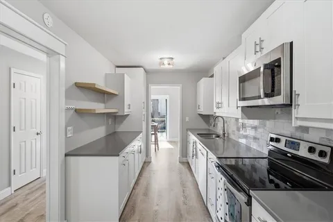 $309,500 | 9985 Edelweiss Circle, Merriam, KS 66203