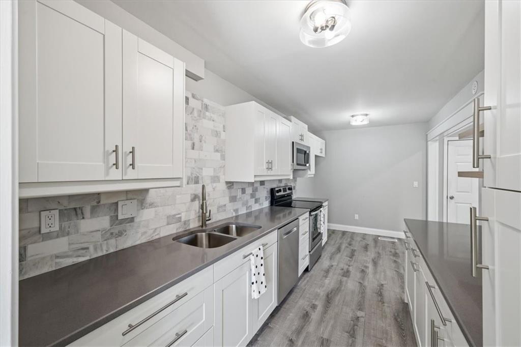 9985 Edelweiss Circle Merriam, KS 66203 - Photo 6 of 29