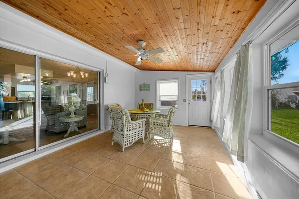 a view of a livingroom with furniture window and outside view
