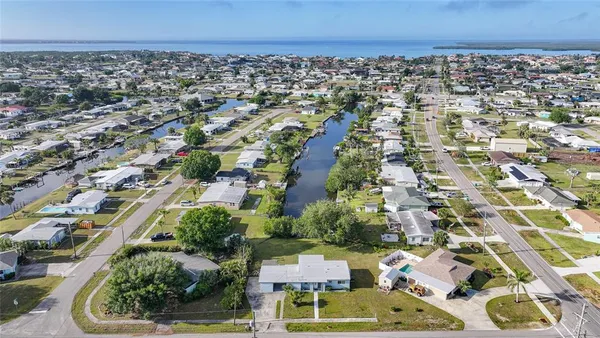 $274,500 | 21249 Higgs Drive, Port Charlotte, FL 33952