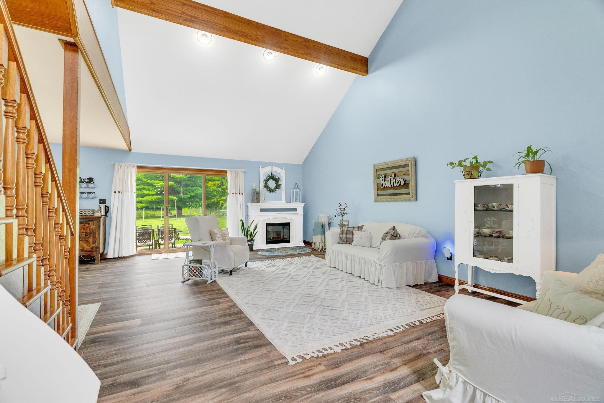 7574 Lakeshore Road Lexington, MI 48450 - Photo 17 of 68 50183113-c754b5b2-b861-42c4-8560-6bc574ea9d0a.JPG
