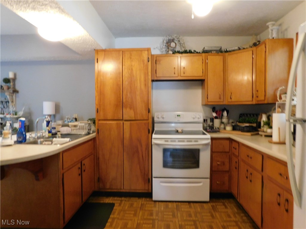 1088 Irish Road Kent, OH 44240 - Photo 4 of 43 Gallery Image 4