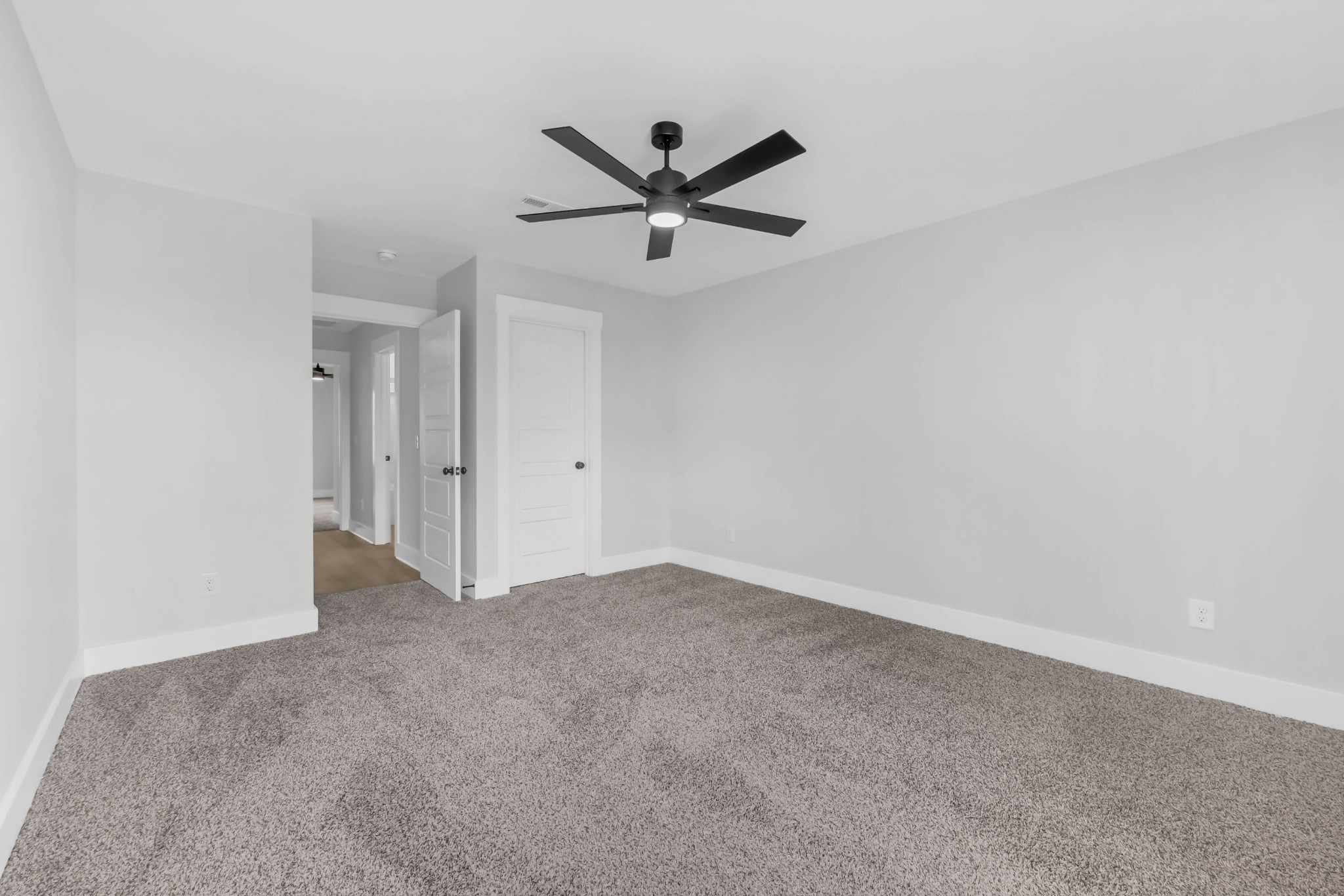 1717 Powell Road Clarksville, TN 37043 - Photo 34 of 41