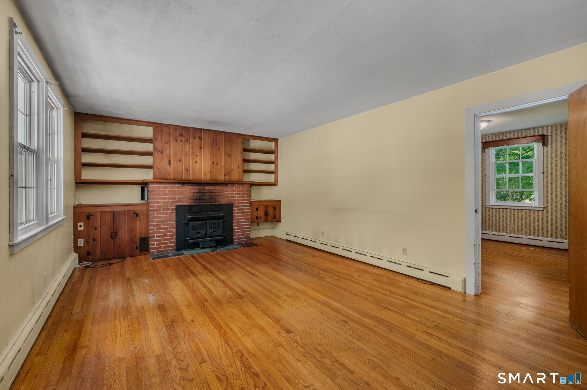 71 Old Hebron Road Colchester, CT 06415 - Photo 3 of 24