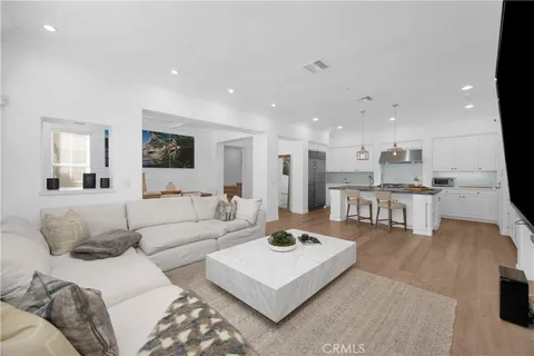 $2,995,000 | 21331 Balerma Lane, Huntington Beach, CA 92648