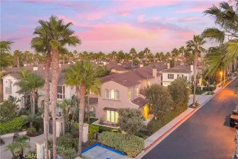 $2,995,000 | 21331 Balerma Lane, Huntington Beach, CA 92648