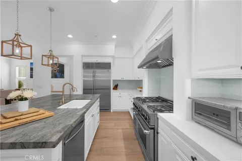 $2,995,000 | 21331 Balerma Lane, Huntington Beach, CA 92648