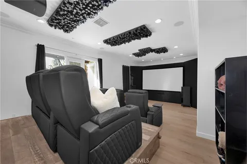 $2,995,000 | 21331 Balerma Lane, Huntington Beach, CA 92648