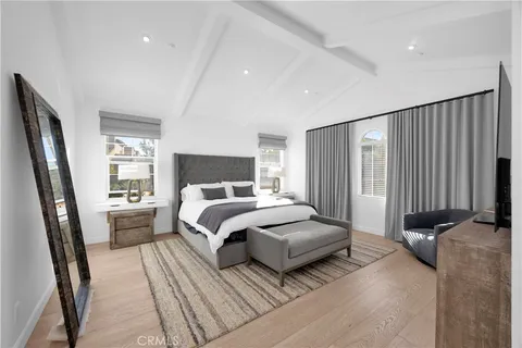 $2,995,000 | 21331 Balerma Lane, Huntington Beach, CA 92648