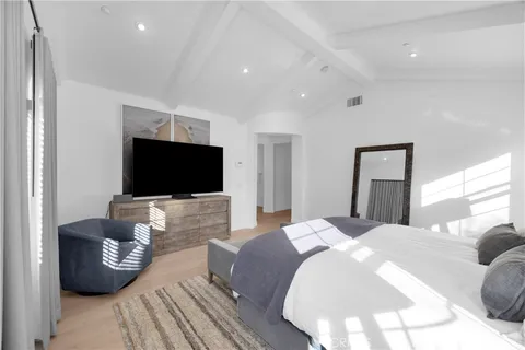 $2,995,000 | 21331 Balerma Lane, Huntington Beach, CA 92648