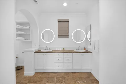 $2,995,000 | 21331 Balerma Lane, Huntington Beach, CA 92648