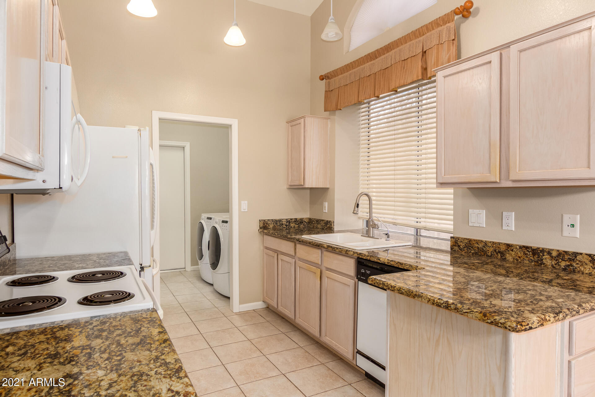 7584 Rugged Ironwood Road Gold Canyon, AZ 85118 - Photo 12 of 44 0011-11 Rugged Ironwood 7584