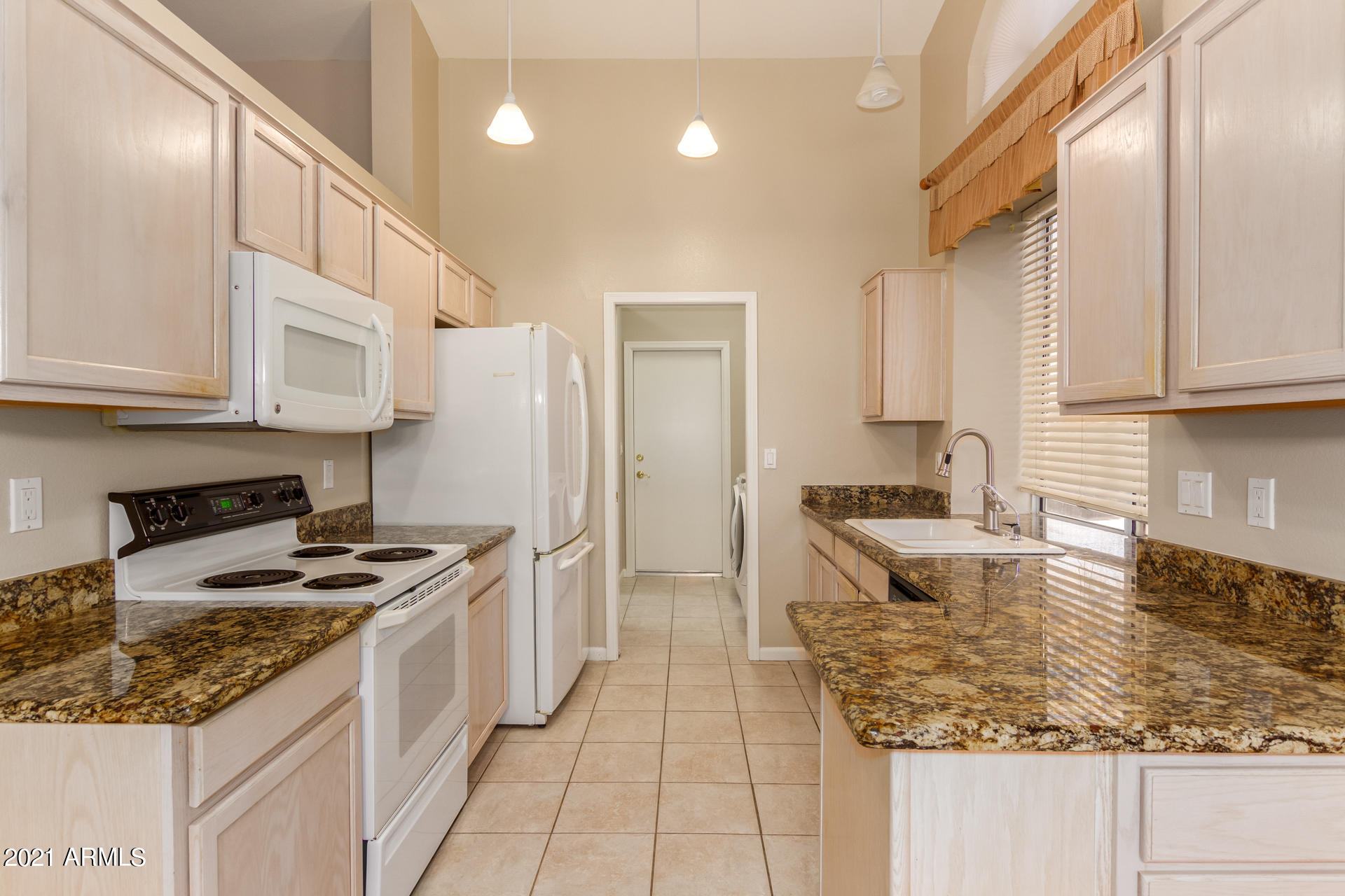 7584 Rugged Ironwood Road Gold Canyon, AZ 85118 - Photo 13 of 44 0012-12 Rugged Ironwood 7584