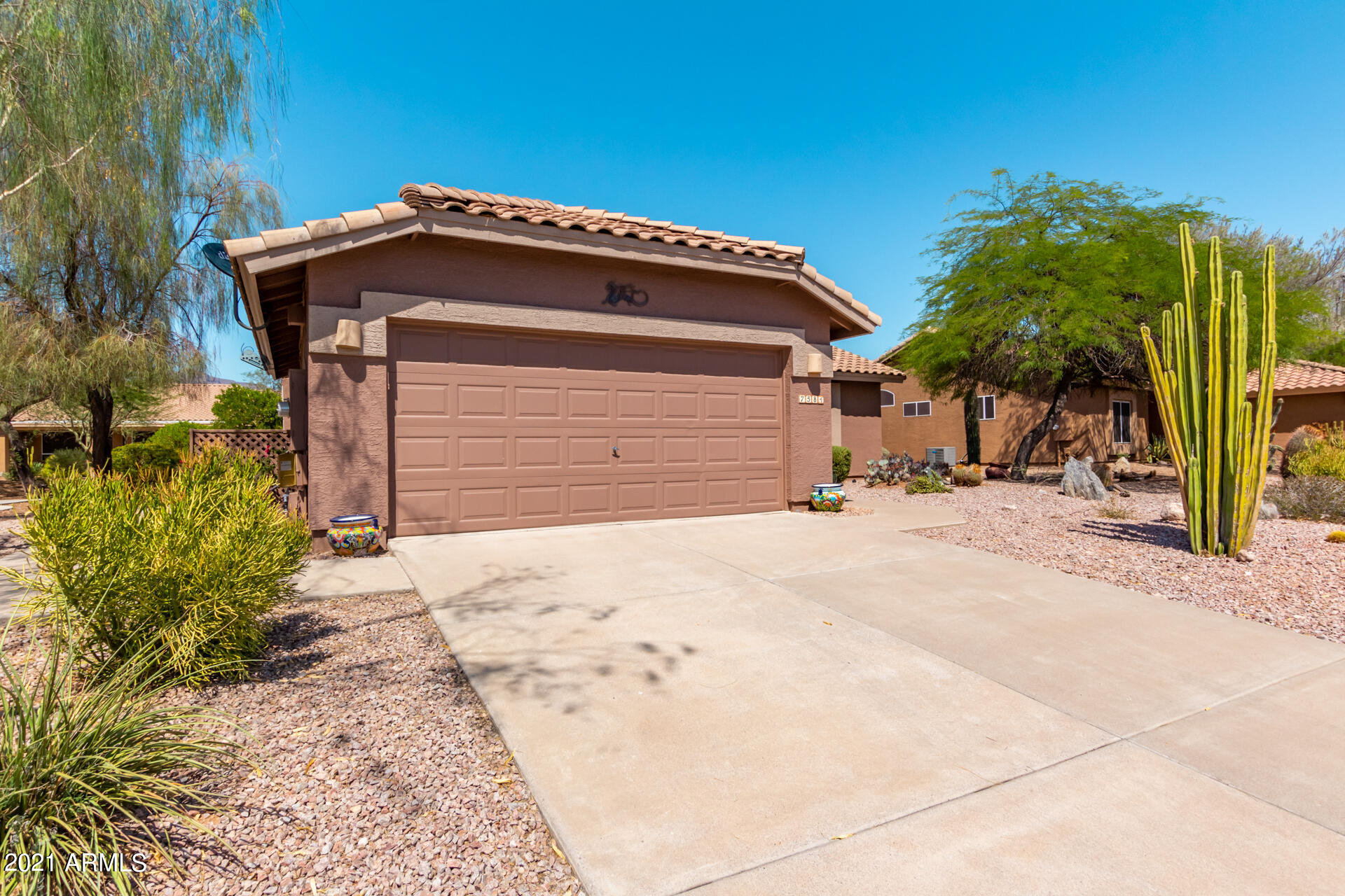 7584 Rugged Ironwood Road Gold Canyon, AZ 85118 - Photo 2 of 44 0001-01 Rugged Ironwood 7584