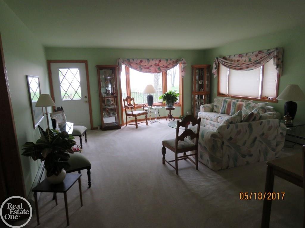 8175 Lakeshore Road Lexington, MI 48450 - Photo 9 of 70 31320267-8.JPG