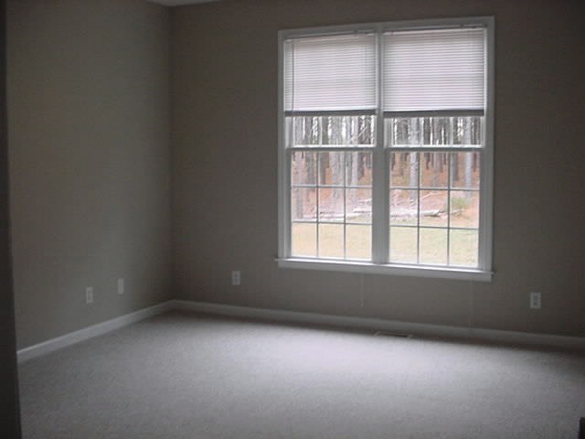 320 Chestnut Ridge Road Laurens, SC 29360 - Photo 5 of 10