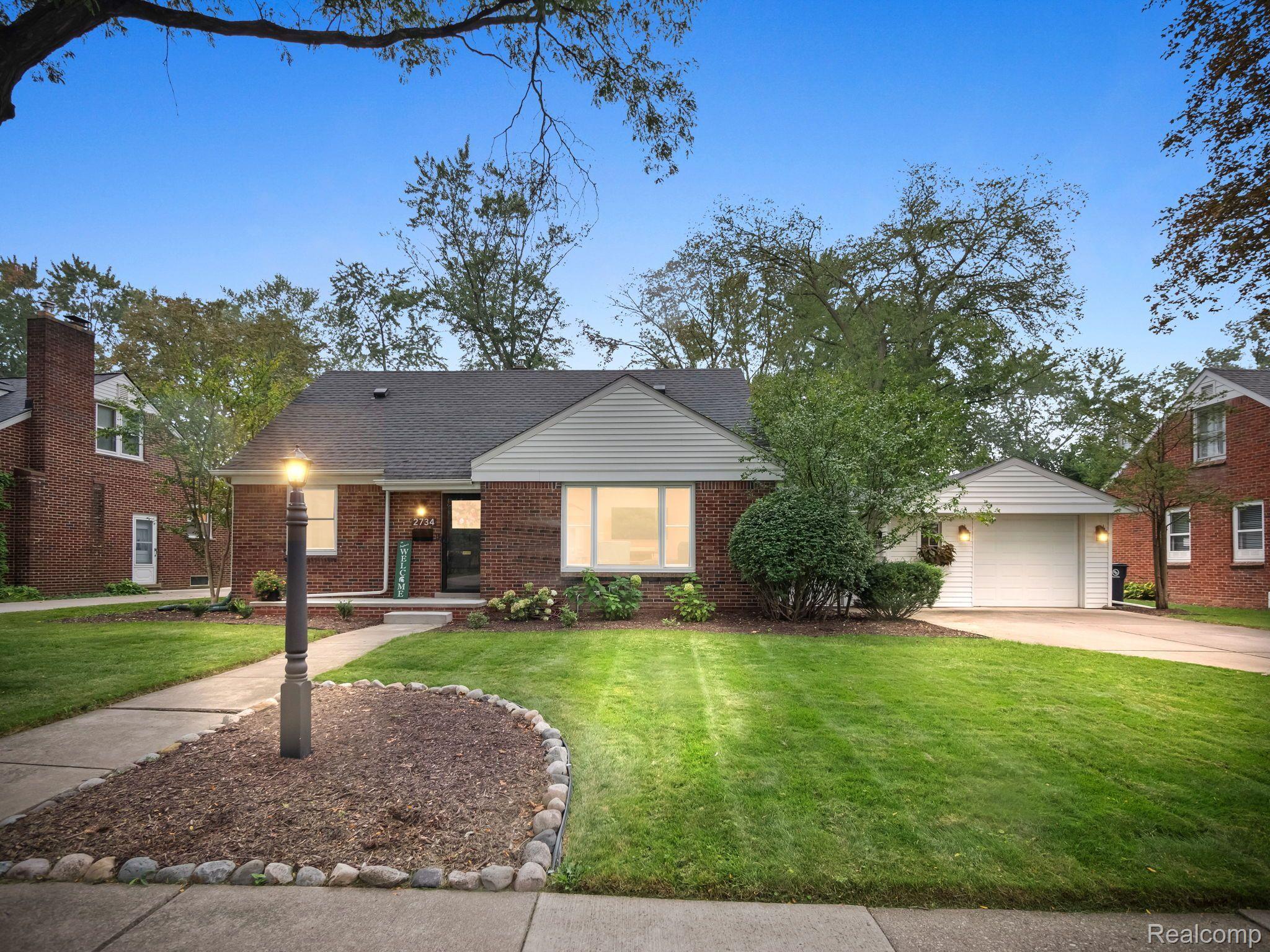 2734 Bamlet Road Royal Oak, MI 48073 - Photo 1 of 29 Gallery Image 1