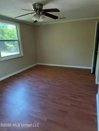 $950 | 1956 East Pass Road, Unit B, Gulfport, MS 39507