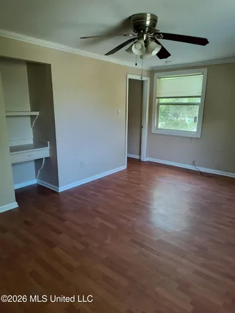 $950 | 1956 East Pass Road, Unit B, Gulfport, MS 39507