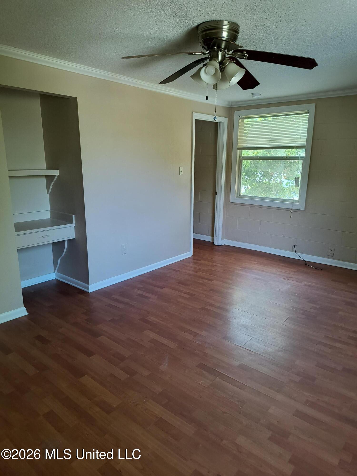 1956 East Pass Road, Unit B Gulfport, MS 39507 - Photo 9 of 12 1000002030