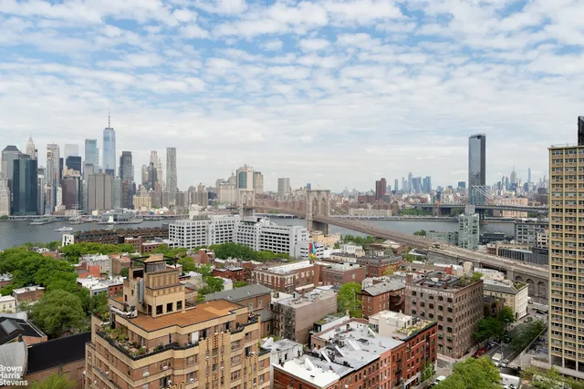 $1,395,000 | 75 Henry Street, Unit 20E | Brooklyn Heights