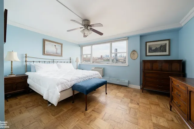 $1,395,000 | 75 Henry Street, Unit 20E | Brooklyn Heights